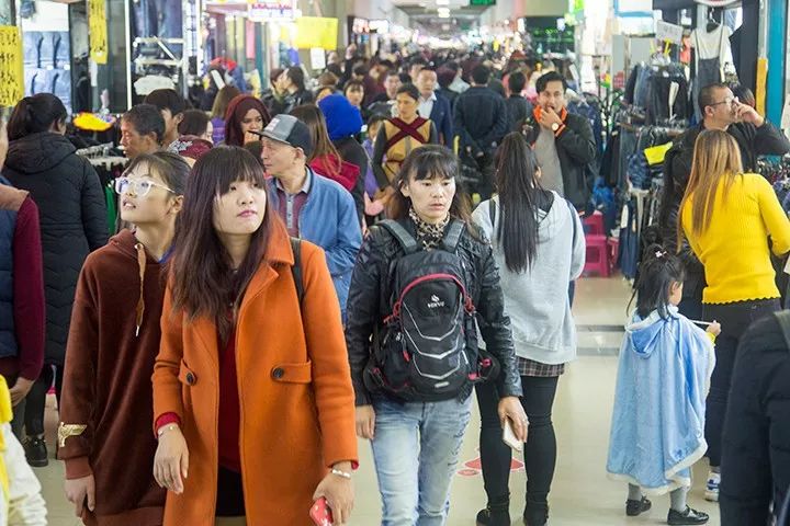 昆明这周大降温俊发新螺蛳湾里却暖意融融